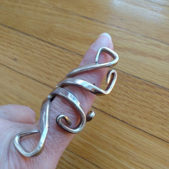 Large Vintage Fork Ring Silver Tone Twisted Avant Garde Design Thick Men Jewelry - Picture 11 of 16
